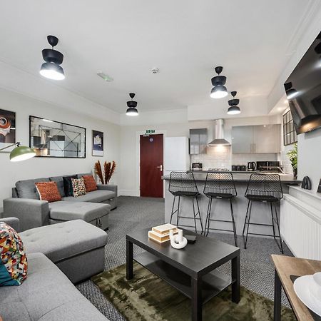 Anfield Cosy Stays - Air Host & Stay - Sleeps 14 Liverpool Exterior foto