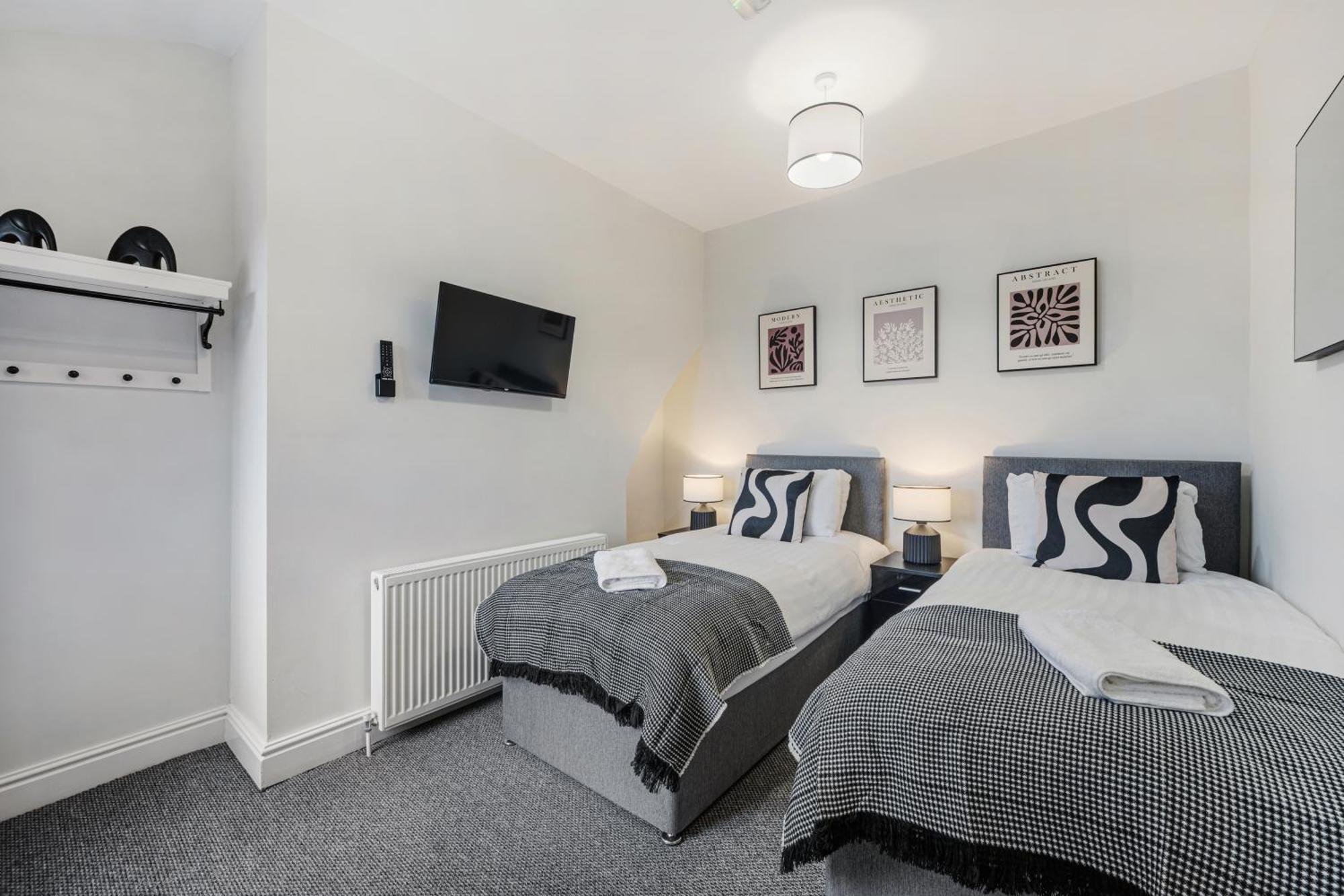 Anfield Cosy Stays - Air Host & Stay - Sleeps 14 Liverpool Exterior foto