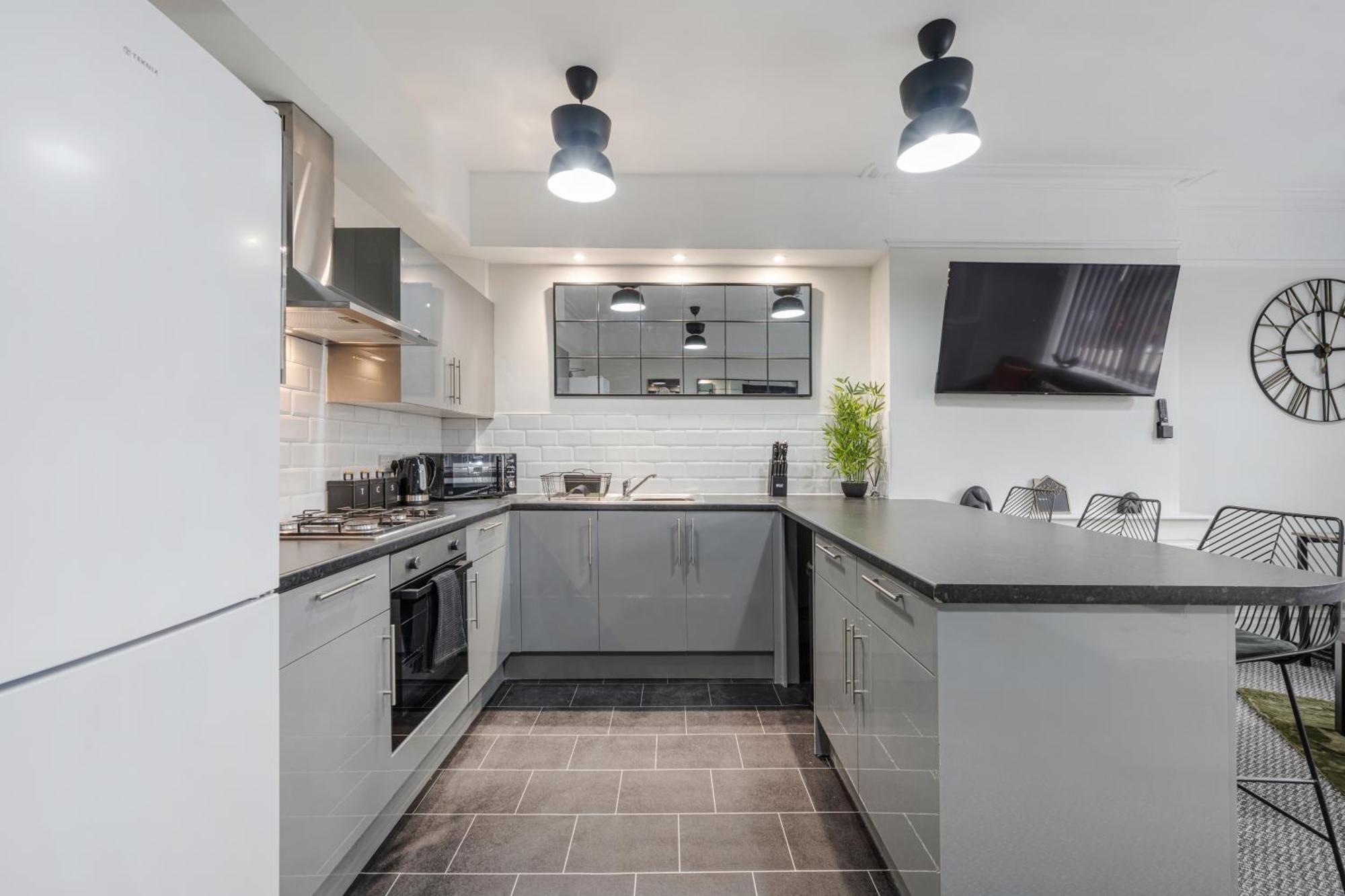 Anfield Cosy Stays - Air Host & Stay - Sleeps 14 Liverpool Exterior foto